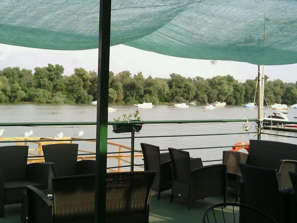 Splav Guest Hause Gusar Hotell Beograd Eksteriør bilde