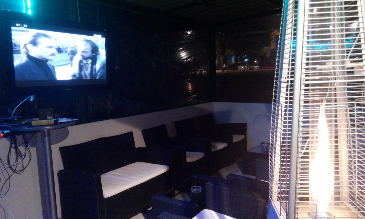 Splav Guest Hause Gusar Hotell Beograd Eksteriør bilde