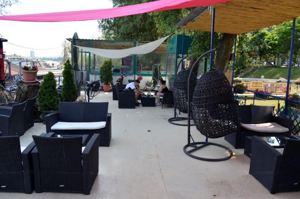 Splav Guest Hause Gusar Hotell Beograd Eksteriør bilde